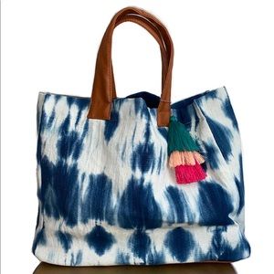Beautiful Tie Dye Lu + Elle Laguna Tote NWT 👜